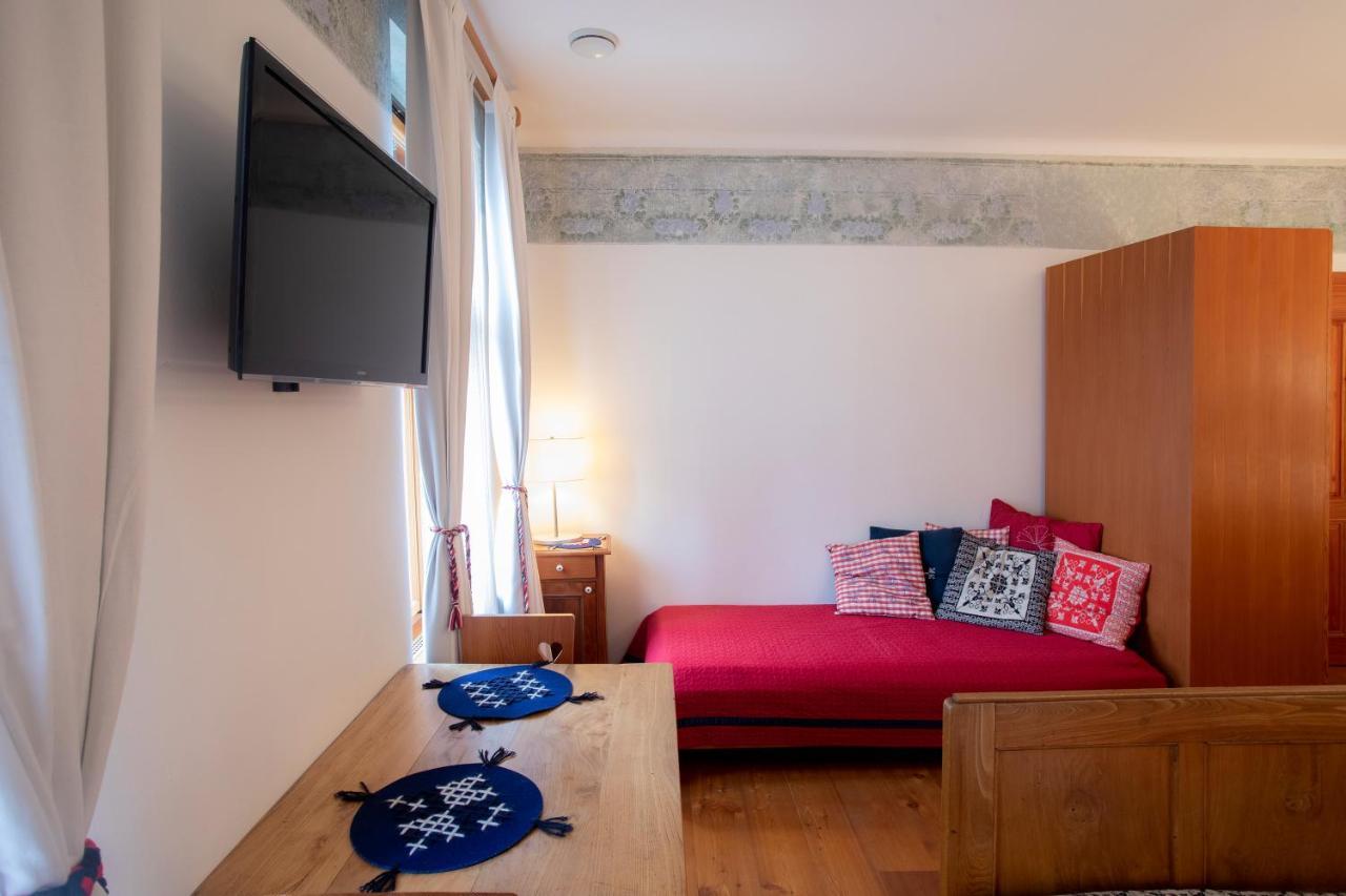 Pr'Gavedarjo Eco Heritage B&B Kranjska Gora Buitenkant foto