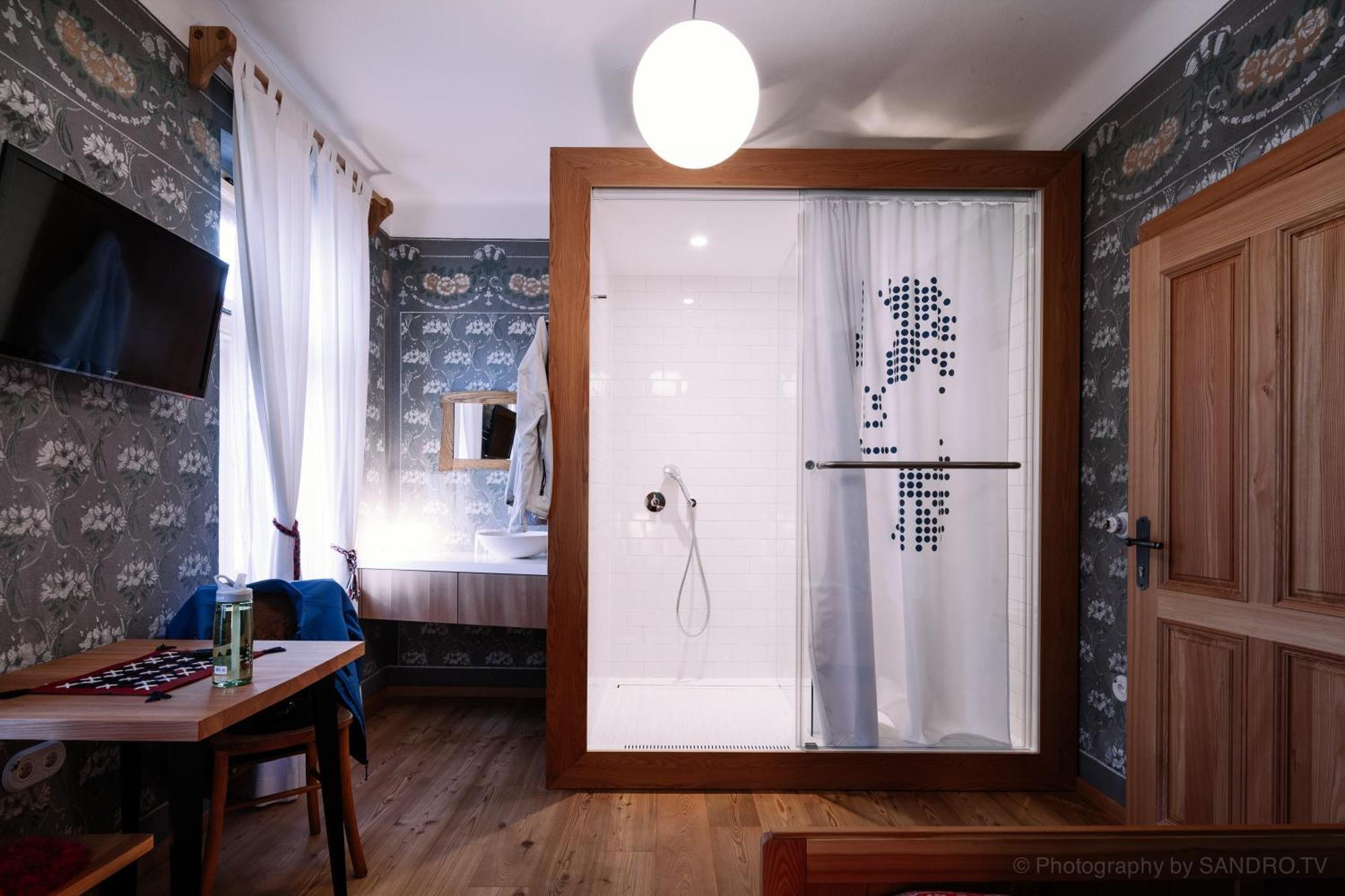 Pr'Gavedarjo Eco Heritage B&B Kranjska Gora Buitenkant foto