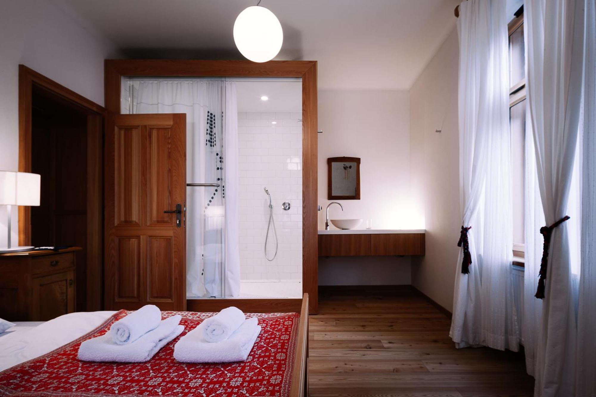 Pr'Gavedarjo Eco Heritage B&B Kranjska Gora Buitenkant foto
