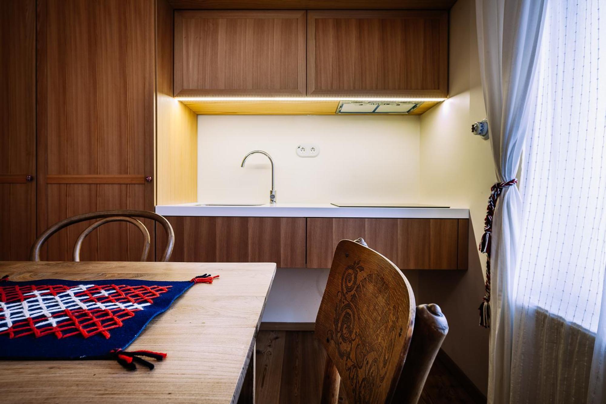 Pr'Gavedarjo Eco Heritage B&B Kranjska Gora Buitenkant foto